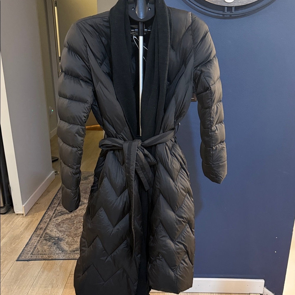 Diane Von Furstenberg down shawl- Women's Black Quilted Coat